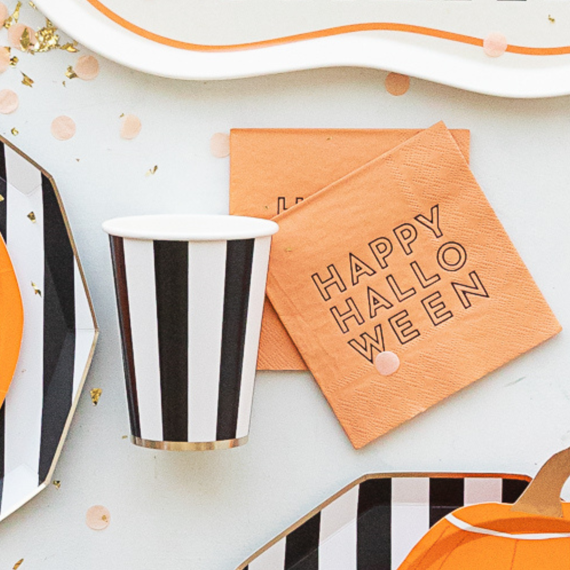 HAPPY HALLOWEEN ORANGE COCKTAIL NAPKINS
