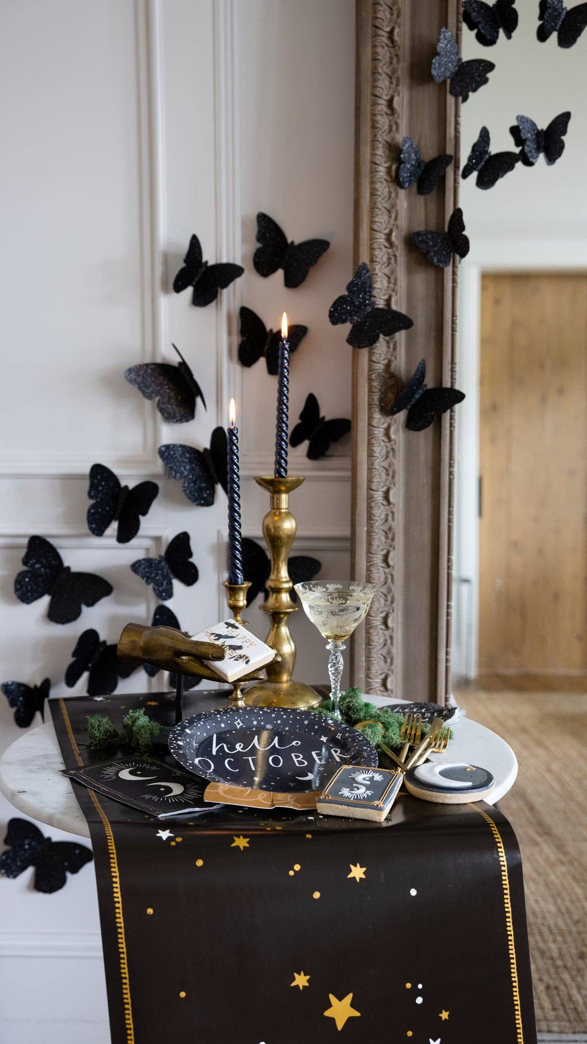 MYS1020 - Mystical Stars Table Runner