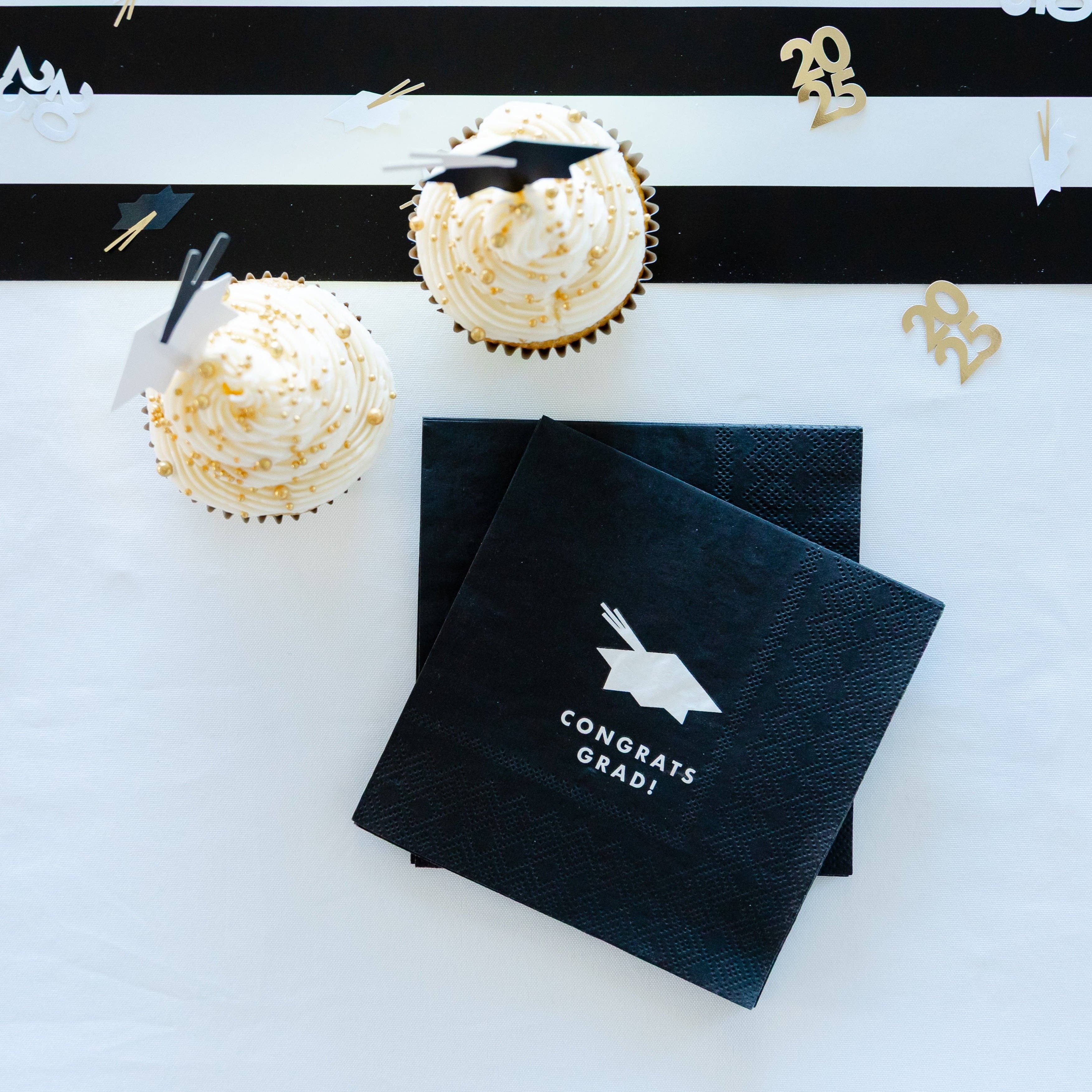 CONGRATS GRAD COCKTAIL NAPKINS