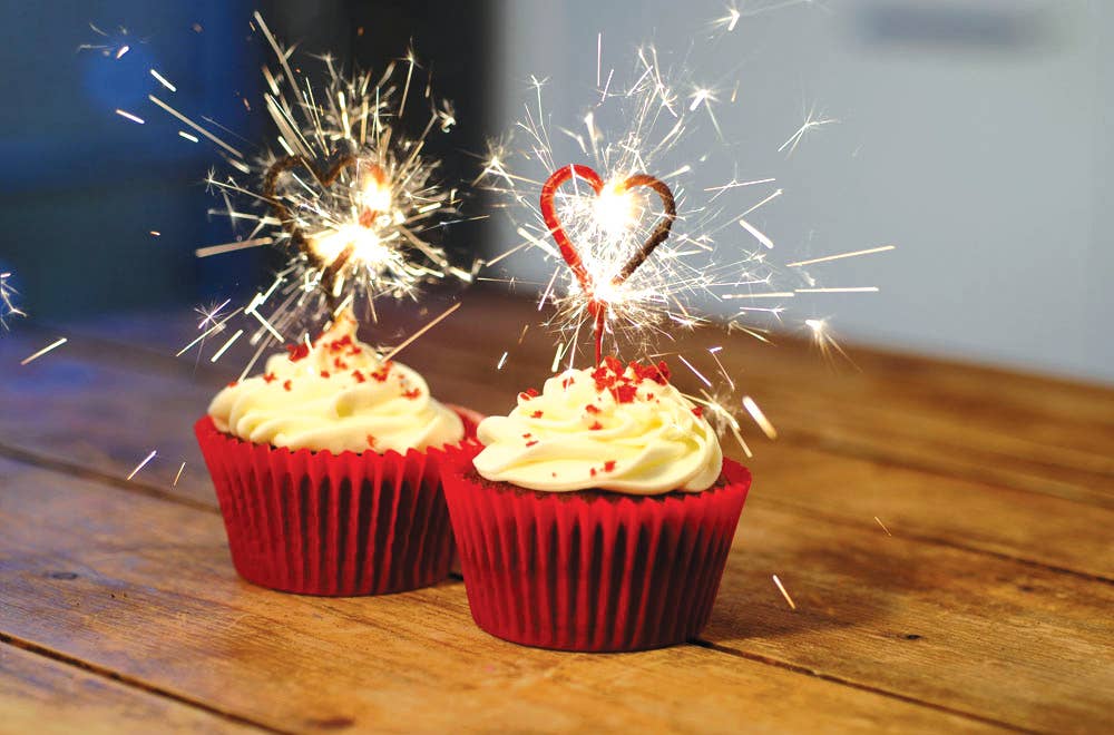 Mini 4" Red Heart Sparkler Wands - Tube of 4
