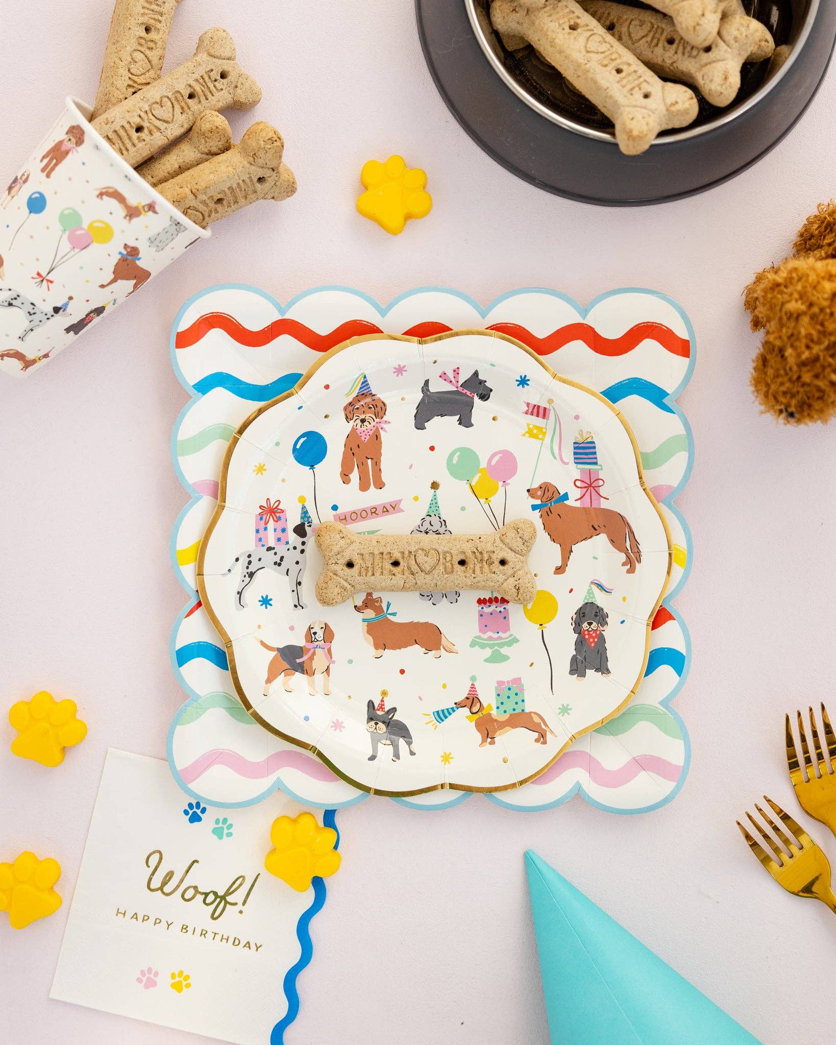 PET1142 - Dog Party Plate