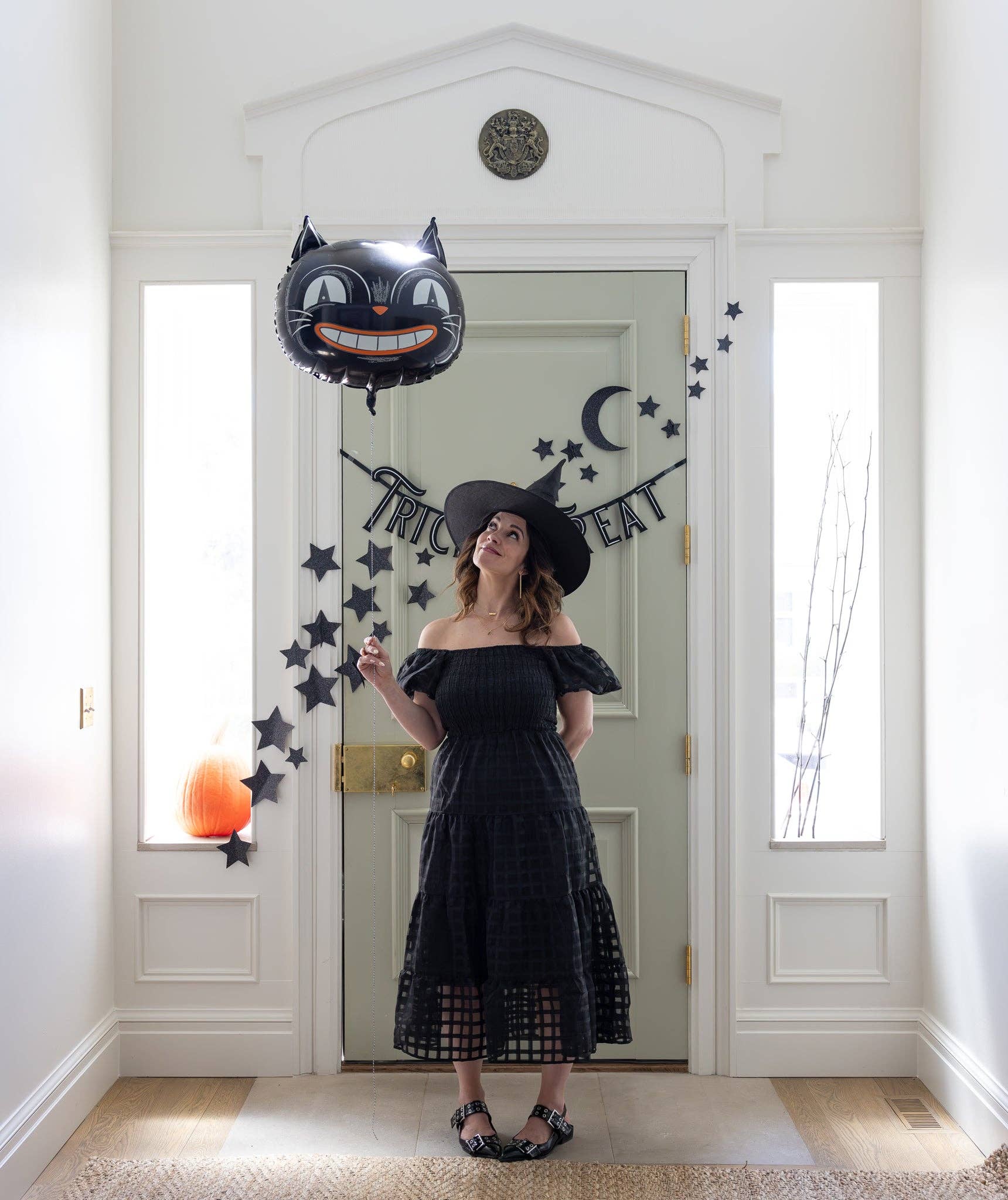VHP1116 - Vintage Halloween Cat Mylar Balloon