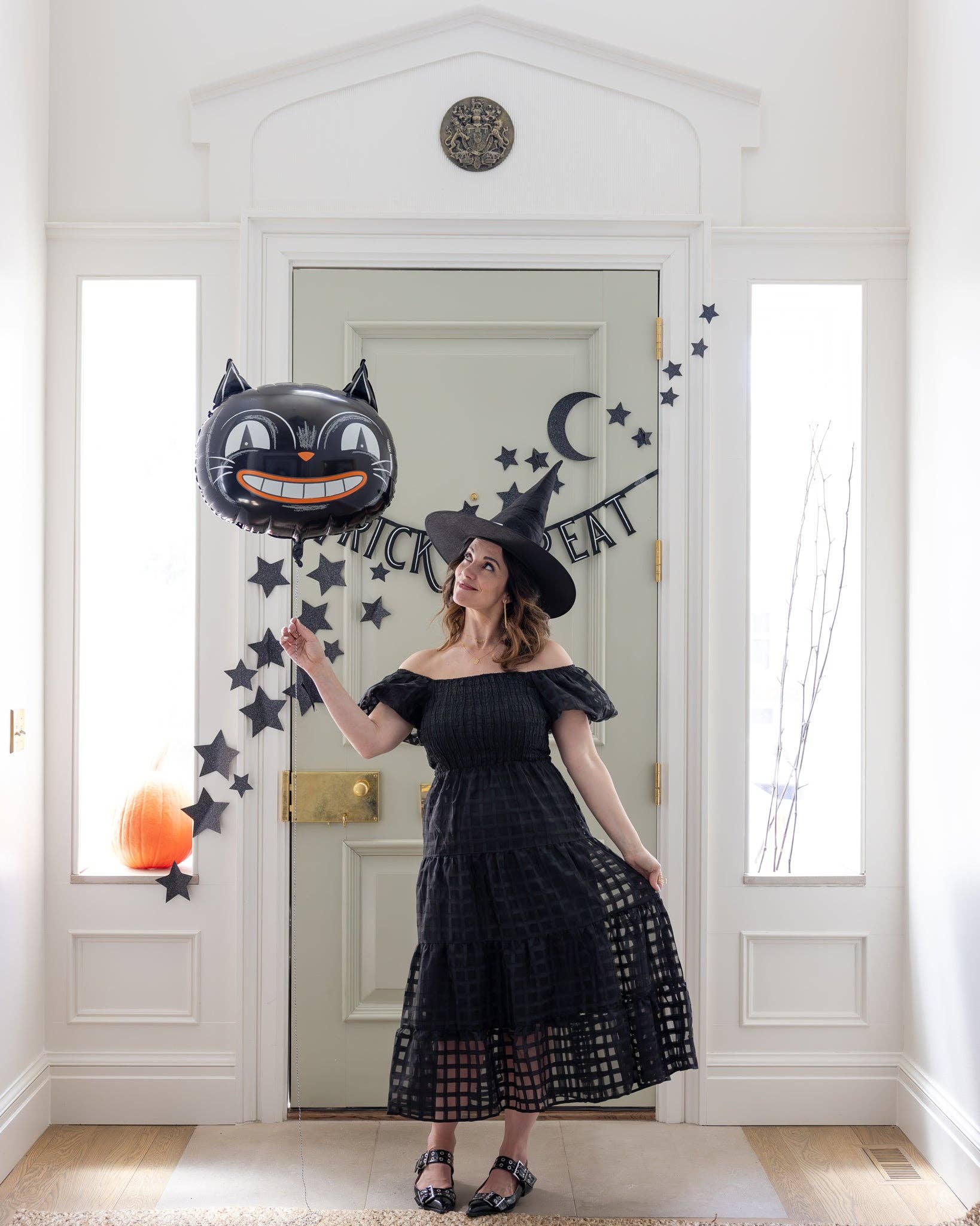 VHP1116 - Vintage Halloween Cat Mylar Balloon
