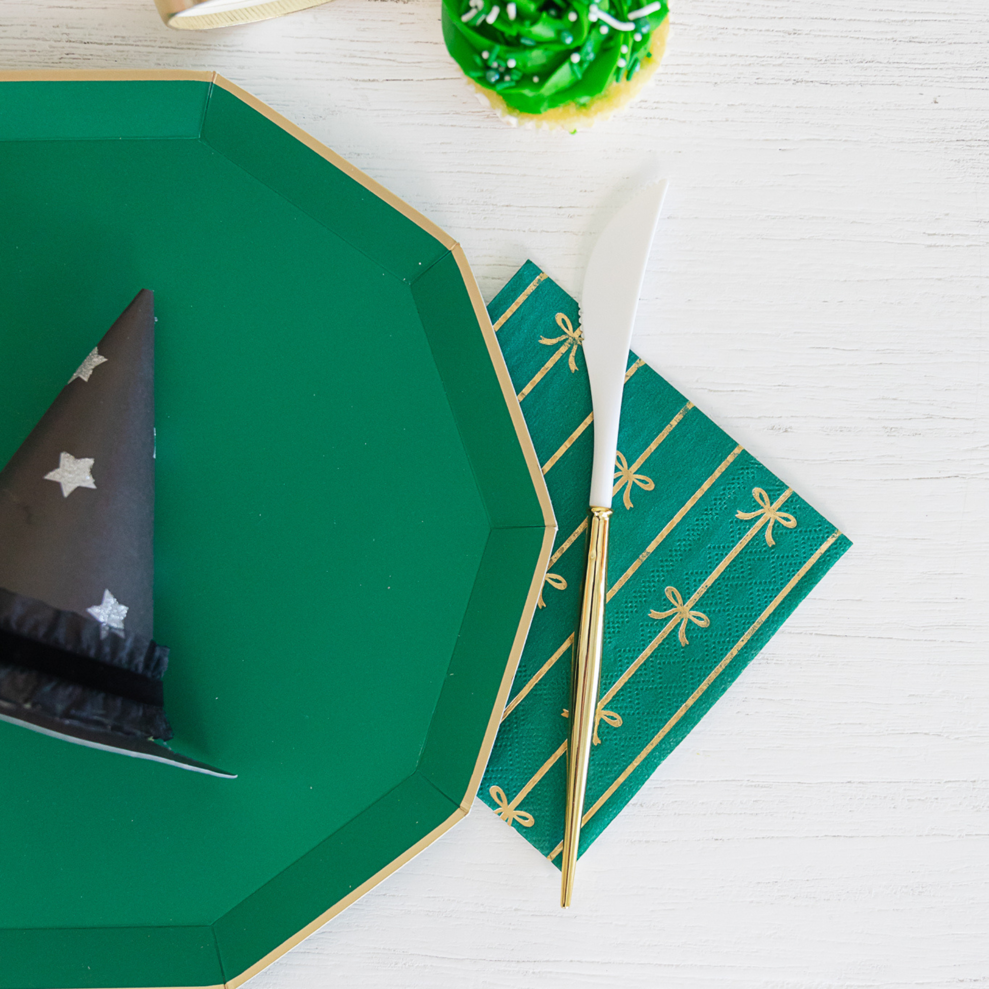 EMERALD BOW SMALL NAPKINS
