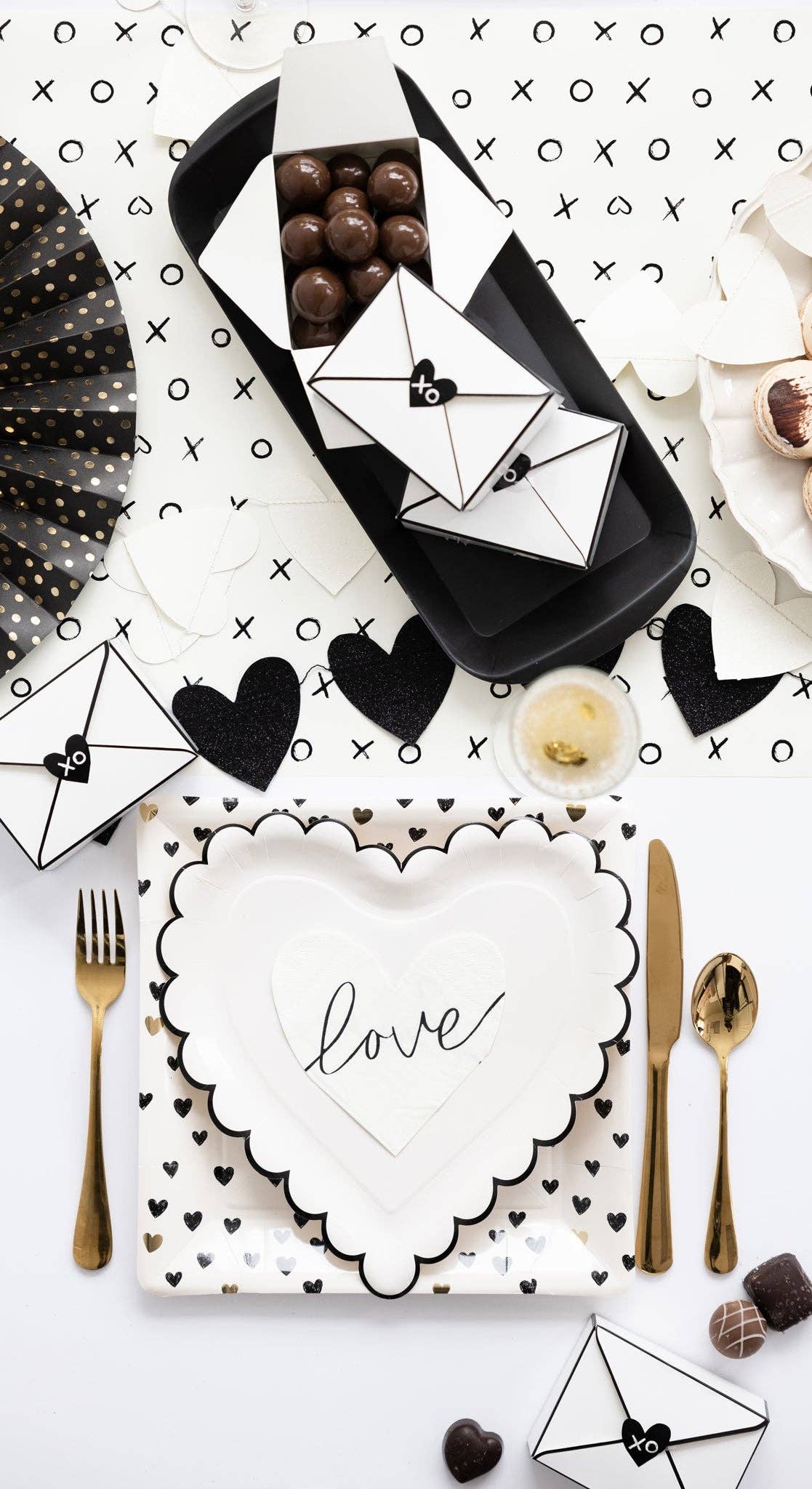 XOX1002 - Glitter Heart Banner Set