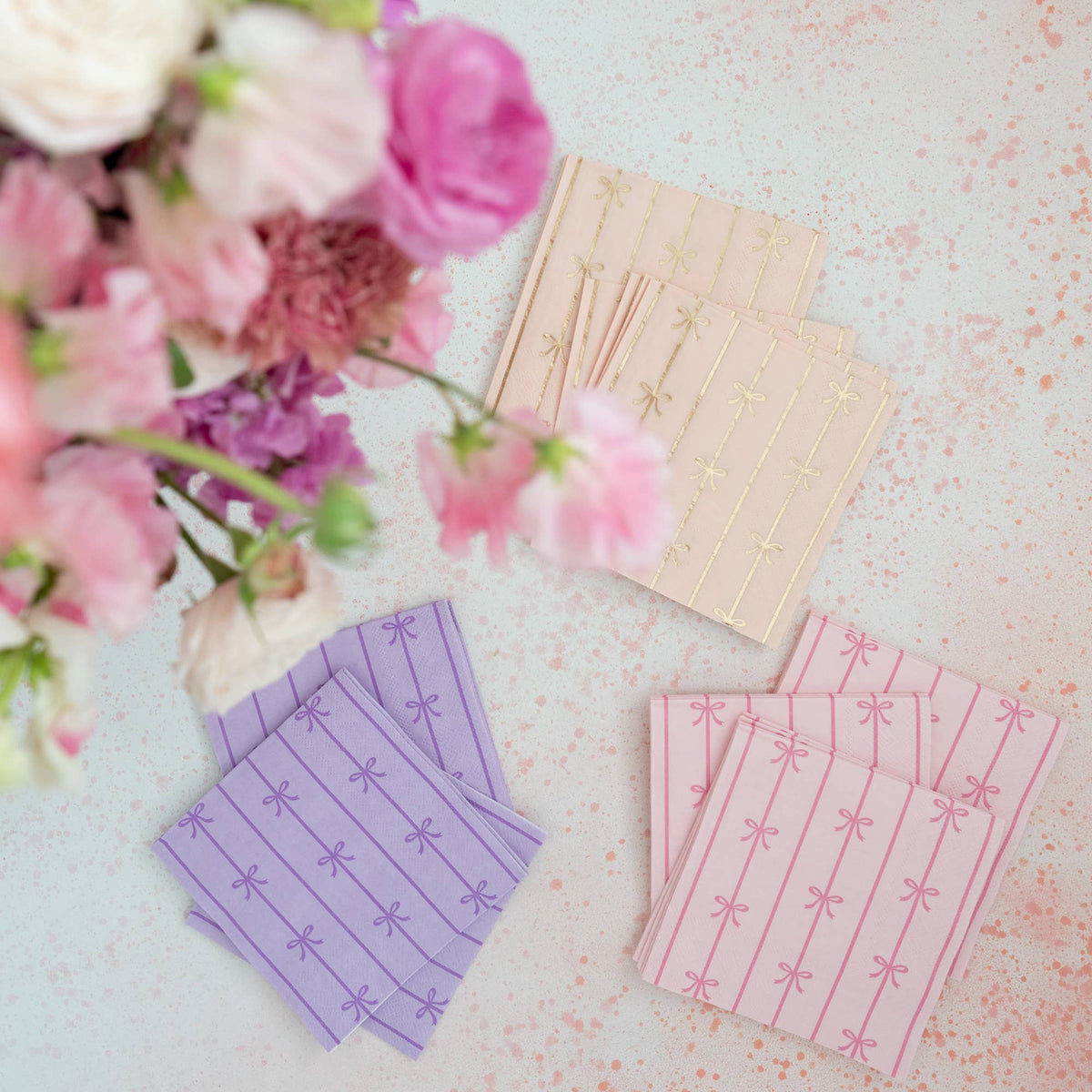 SWEET PEACH SIGNATURE BOW SMALL NAPKINS