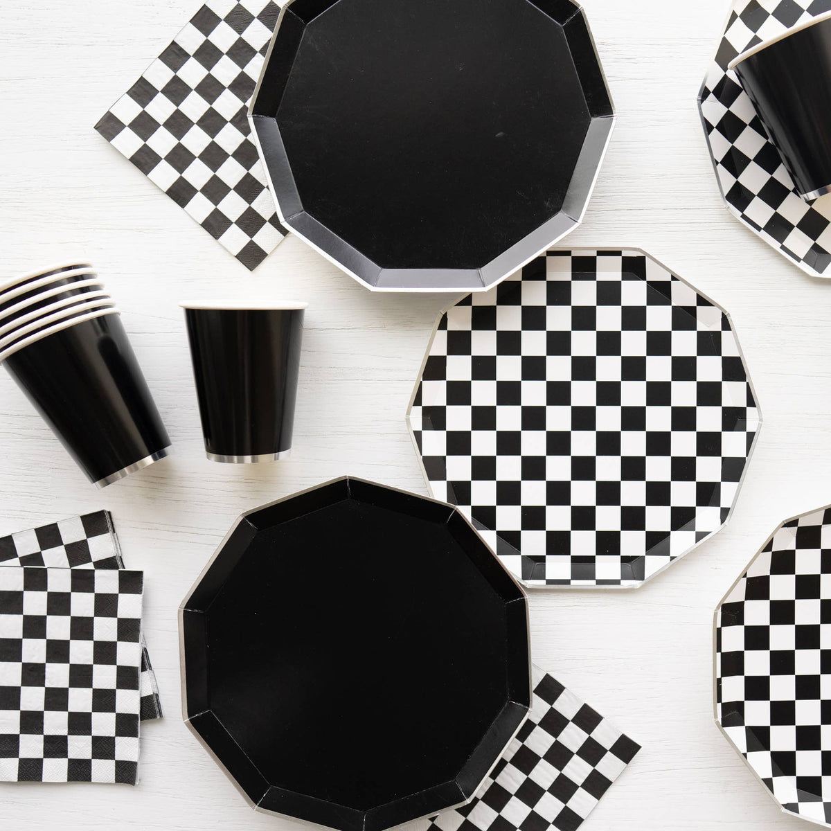 BLACK NOIR SIGNATURE CUPS