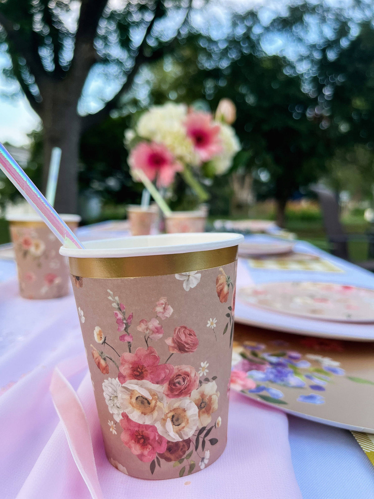 Floral Beige Cups