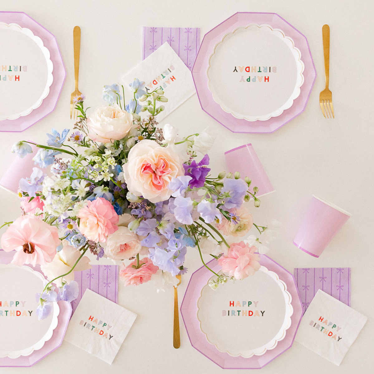 White Happy Birthday Cocktail Napkins (Set of 20)