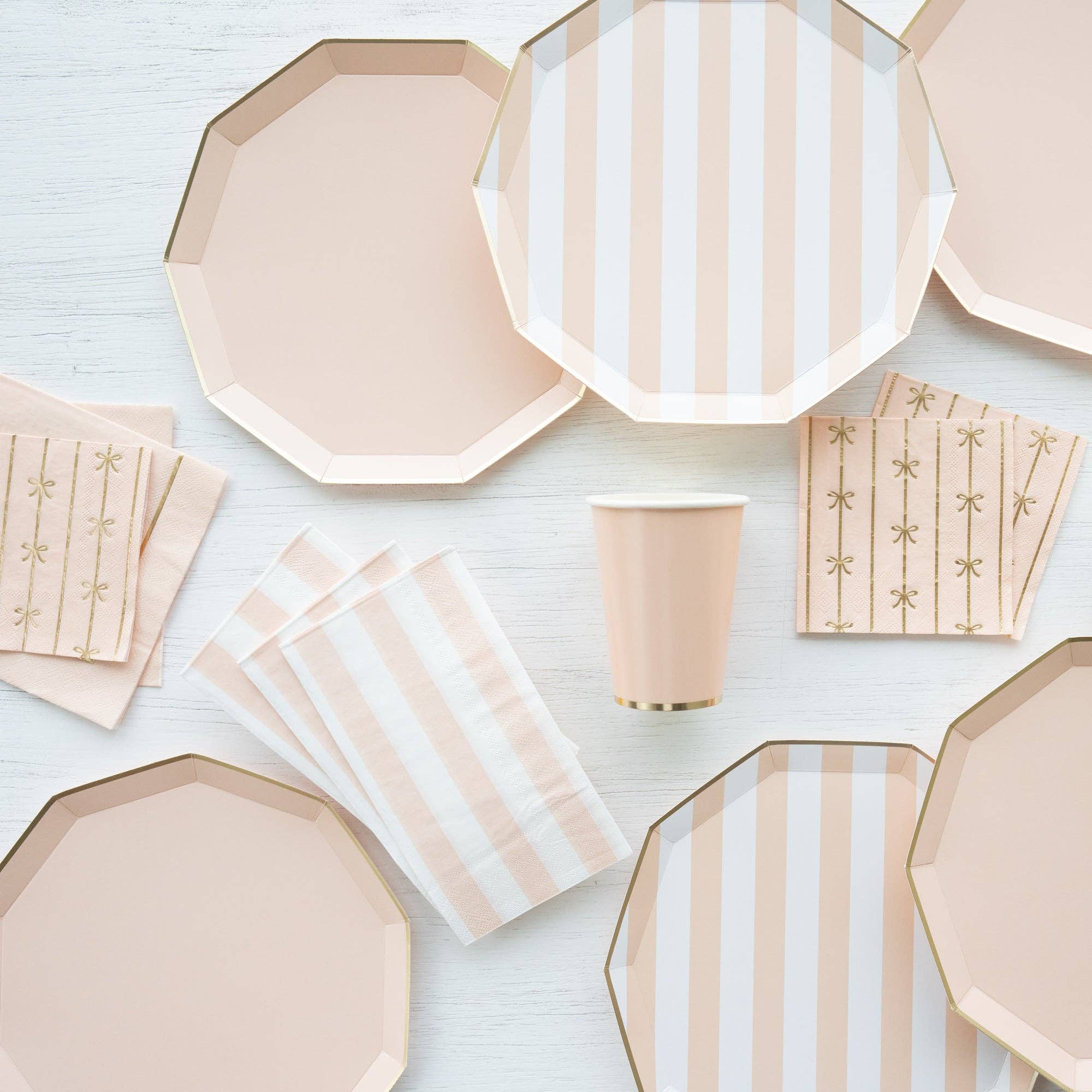 SWEET PEACH SIGNATURE CABANA STRIPE PLATES