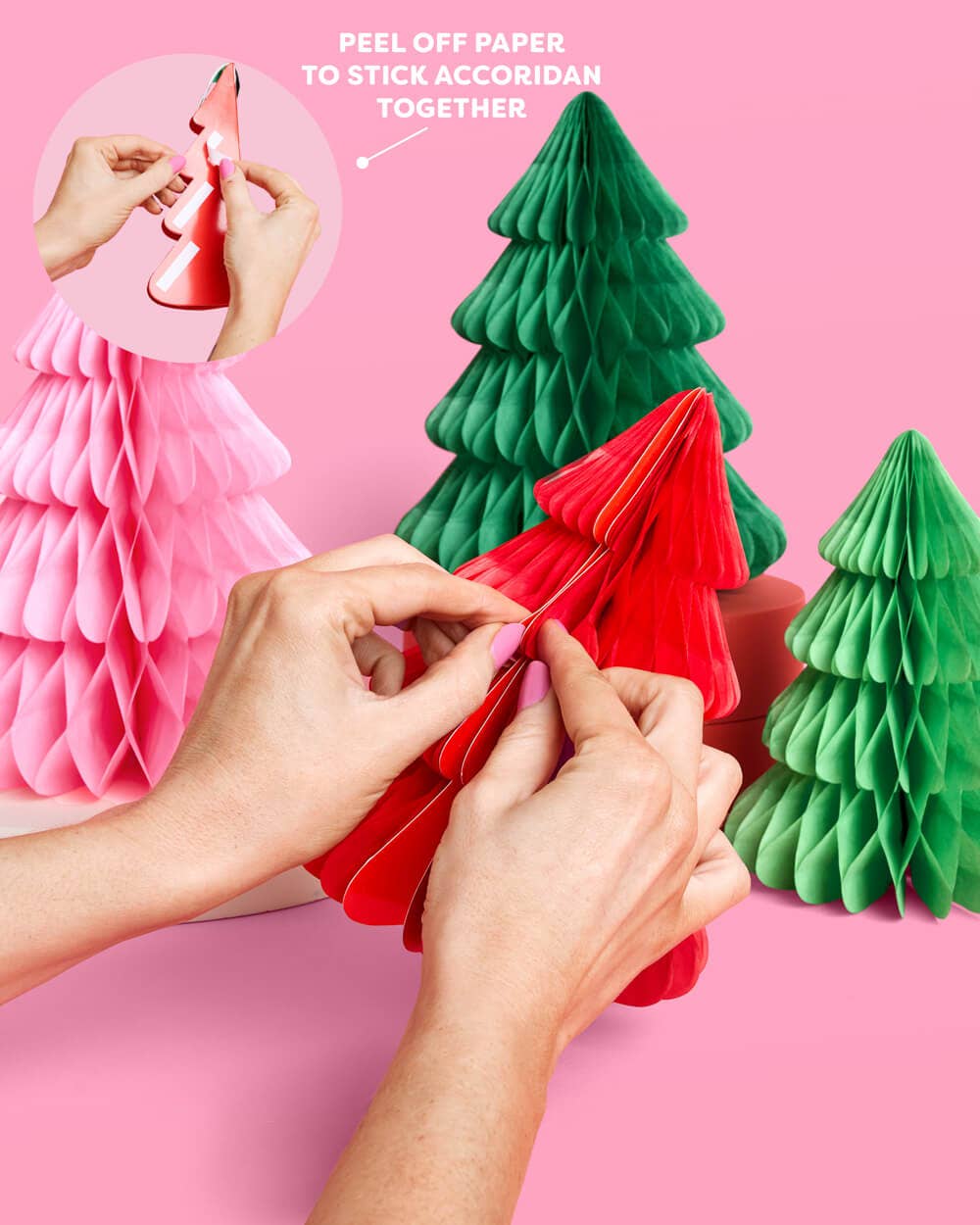 Very Merry XMAS Tree Set - 4 accordion tissue paper