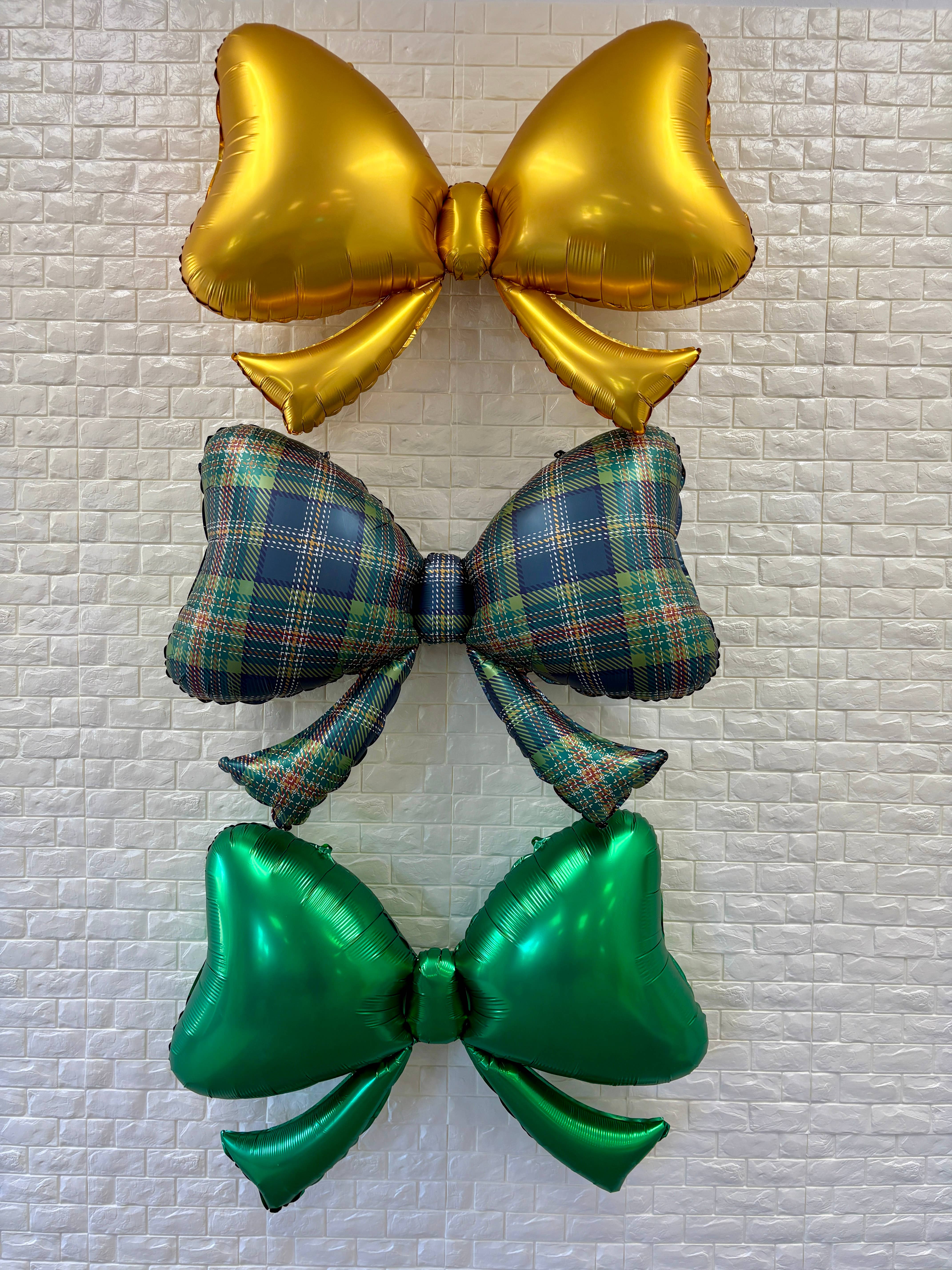 Gold Bow Balloon 40"