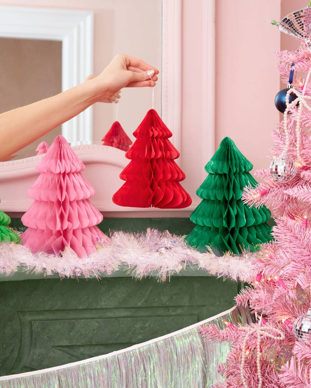 Very Merry XMAS Tree Set - 4 accordion tissue paper